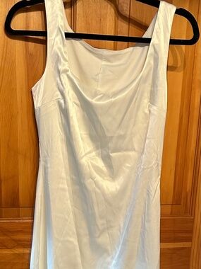 D90 NWT Commense Satin White Sheer Bottom Dress XS